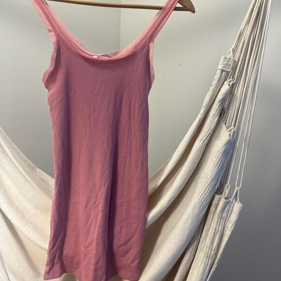 Victoria’s Secret Women’s Tank Top – Size M, Mesh Ruffle Detail - Picture 2 of 3